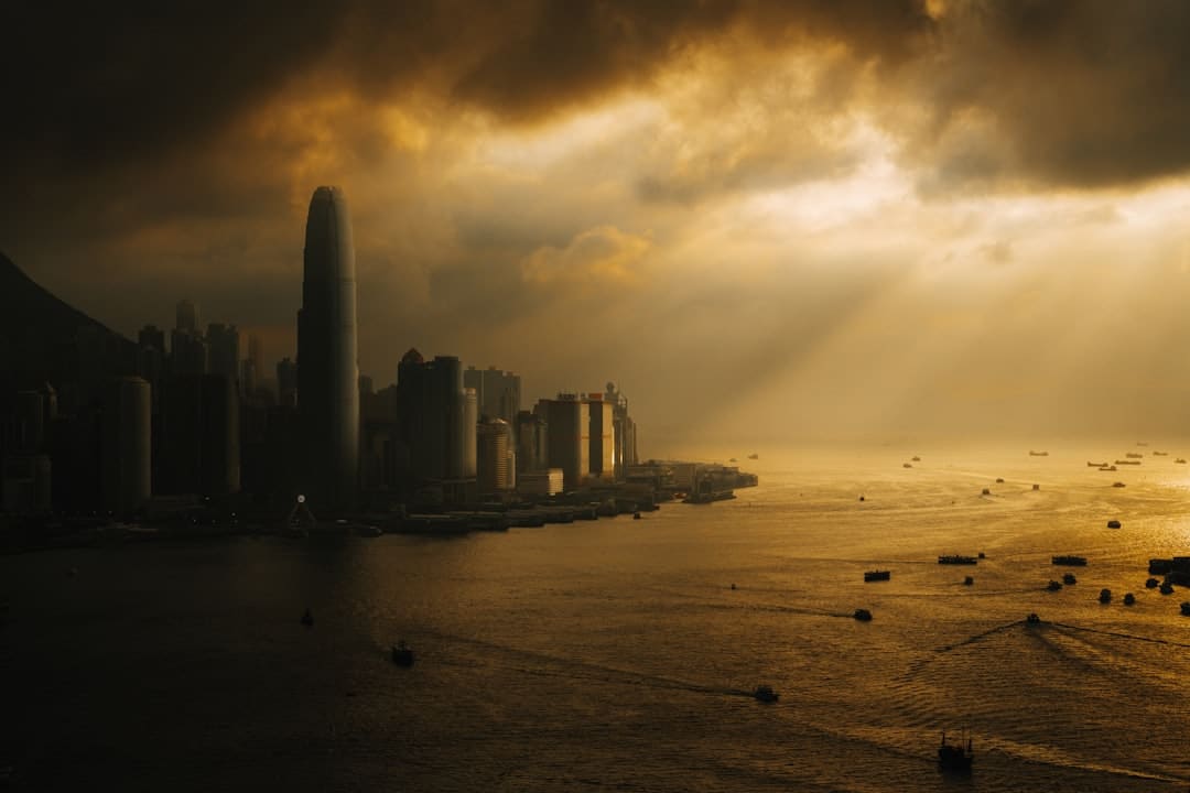 广州海关优化服务助力科研用物资高效通关